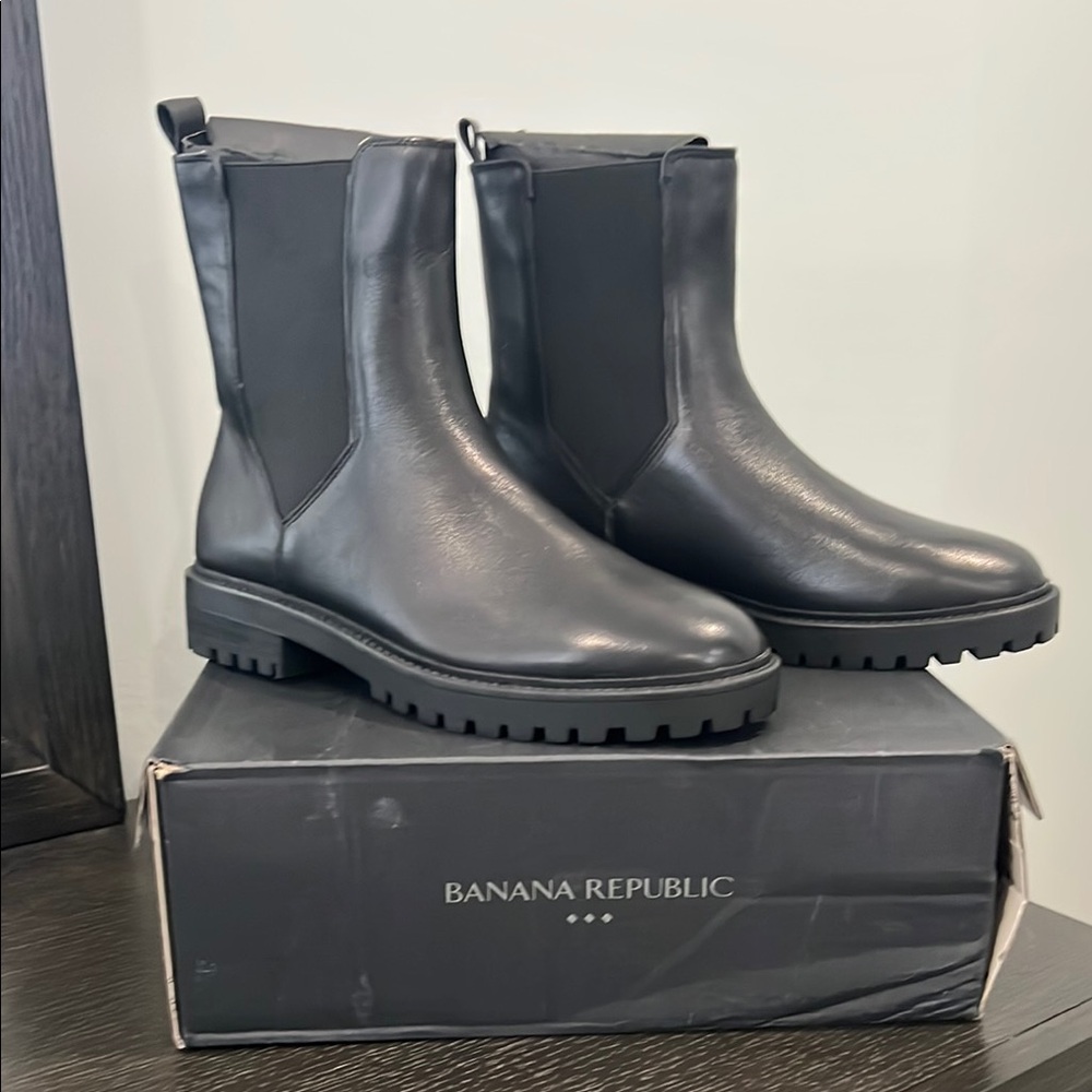NEW Banana Republic Black Leather Boots